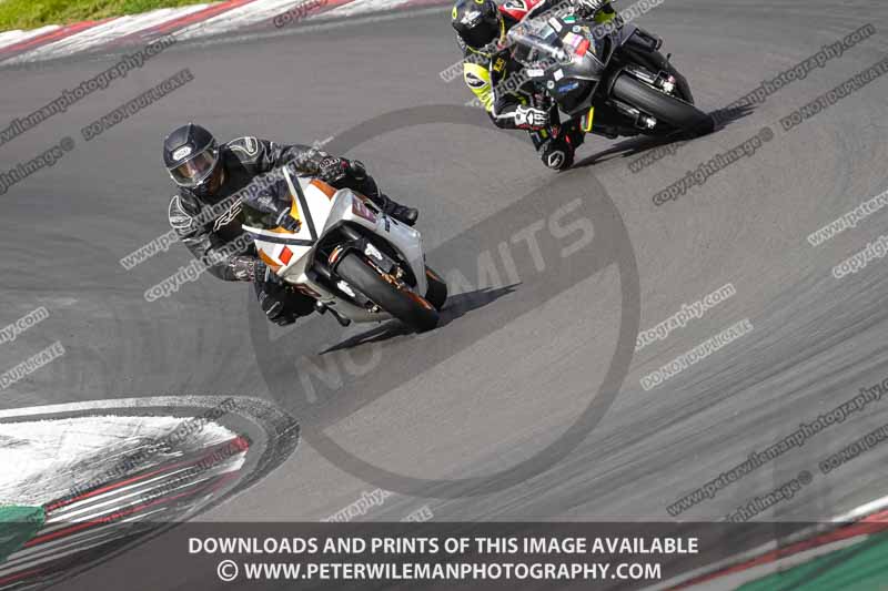 donington no limits trackday;donington park photographs;donington trackday photographs;no limits trackdays;peter wileman photography;trackday digital images;trackday photos
